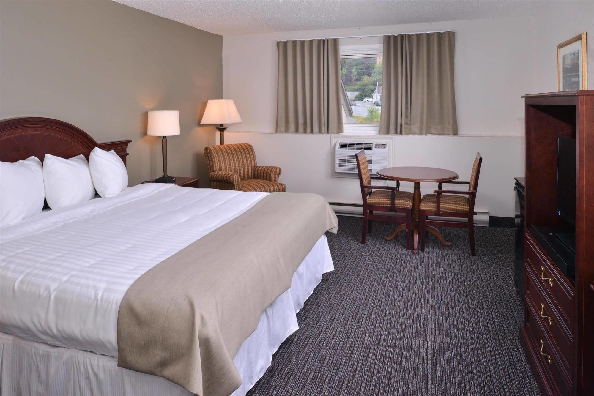 Rodeway Inn Sudbury Eksteriør bilde